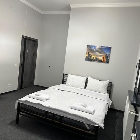 Hostel Premium Tashkent Esterno foto