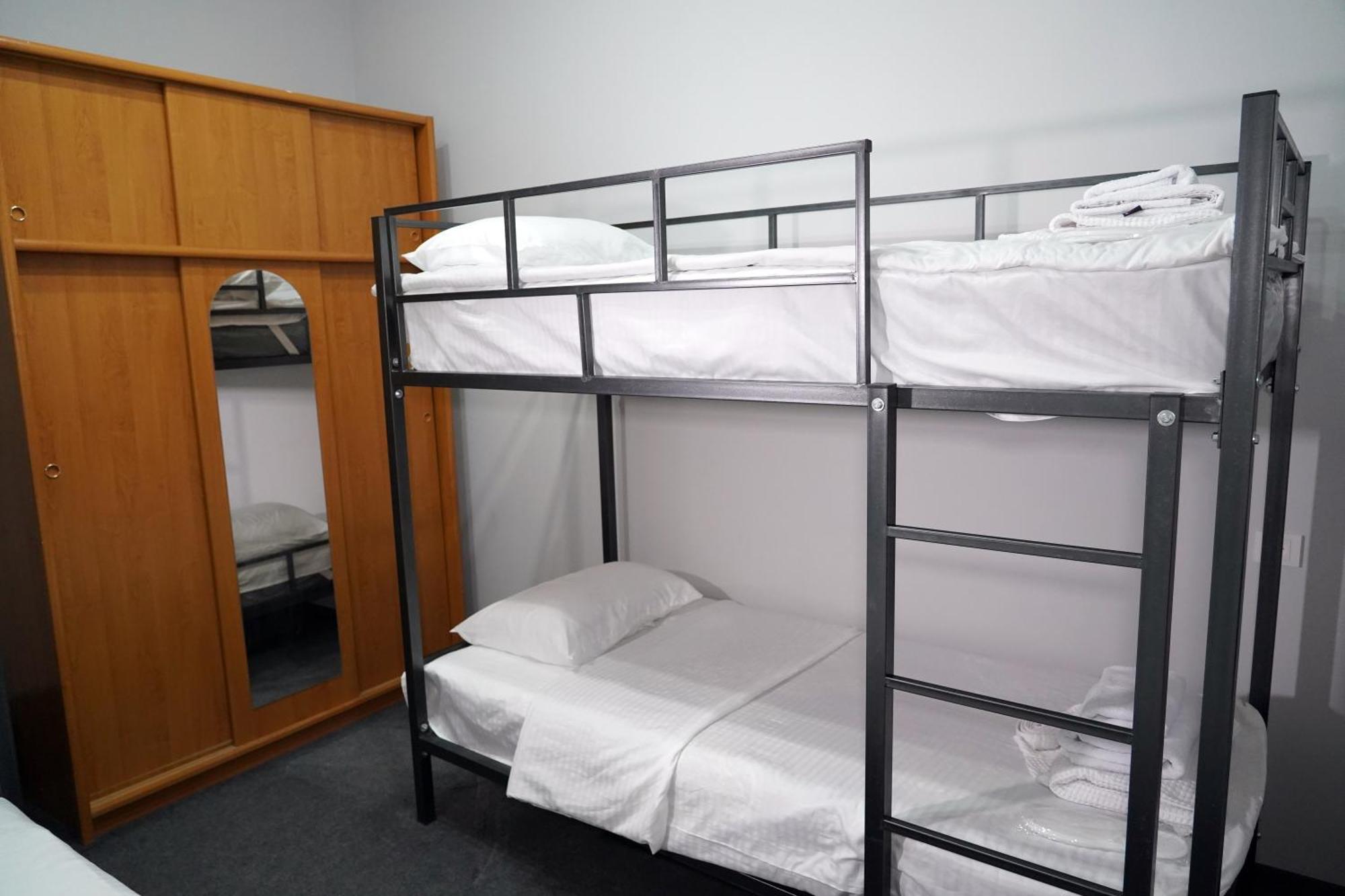 Hostel Premium Tashkent Esterno foto