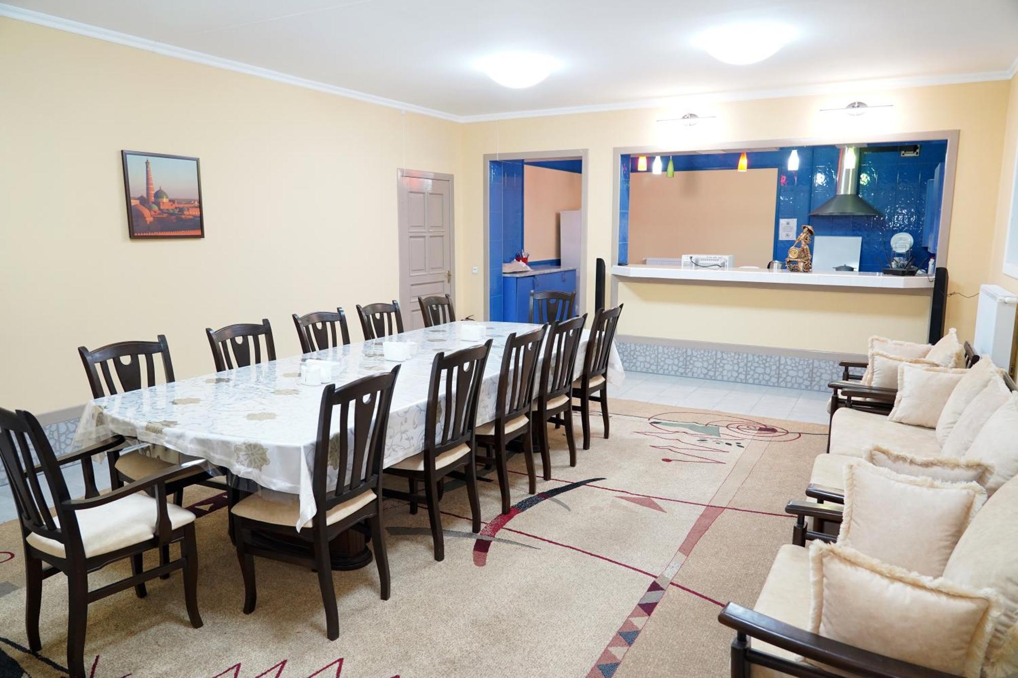 Hostel Premium Tashkent Esterno foto
