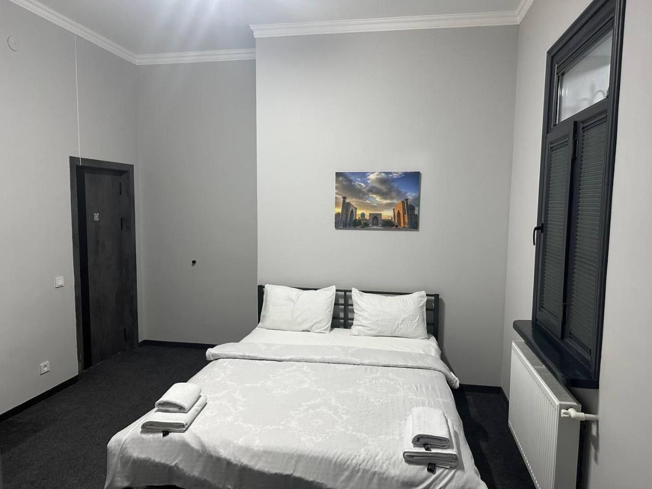 Hostel Premium Tashkent Esterno foto